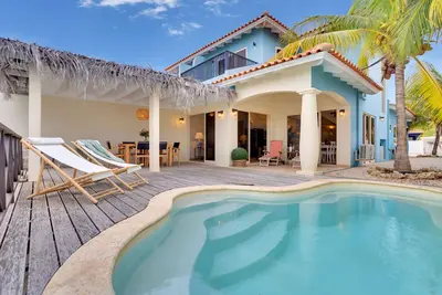 Image de New Listing Watervilla 9 with private pool, 5 minutes away from Te Amo Beach. \n\n