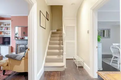 Image de Charming & Spacious 2bd House w/Garden - Wimbledon