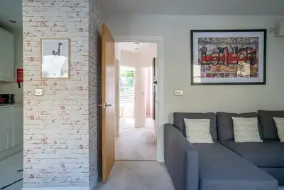 Image de East End Charm | 2 Bed | WiFi | Shoreditch