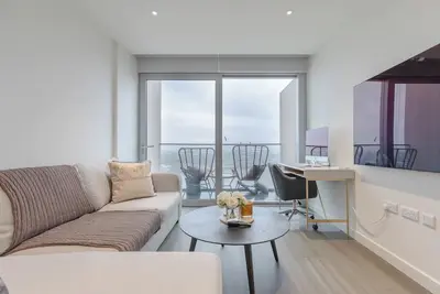 Image de Ravishing 1bd Flat - 2 minute walk from the O2!