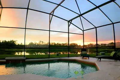 Image de Your Lake Front Hideaway in Paradise Hideaway in Paradise - 7br Luxurious Villa