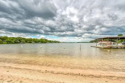 Image de Private Boat Slip, Dogs Ok, Canoe, Game Room, , Beach &  Community Pool!