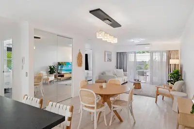 Image de Broadbeach Oasis - 2 Bedroom Apartment in Britannia - CoastHM