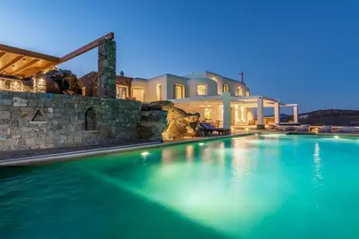 Image de Gorgeous Mykonos Villa | 12 Bedrooms | Villa Nova Light | Private Pool & Panoramic Sea Views | Elia