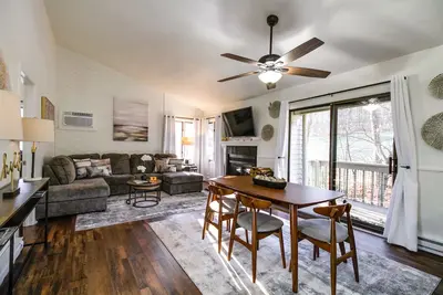 Image de Wintergreen Ski Resort Condo w/ Golf Access!