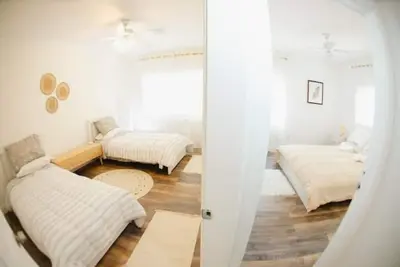 Image de Modern Luxury & Urban Elegance in Vibrant Miami