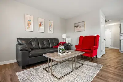 Image de New Edmonton House 10 mins to Airport, Super close to best places in Edmonton