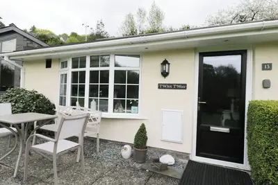 T'Whit T'Woo, with a garden in Windermere