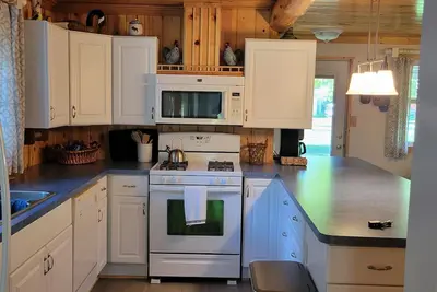 Image de Cozy year round Houghton Lake cottage. Enjoy all the activities offered here!