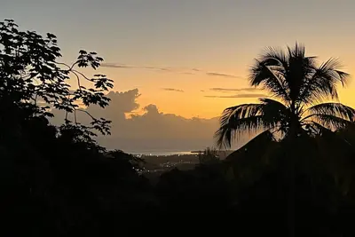 Image de Complete Remodel, Gated Home with Ocean Views in Puerto Rico. Swimming Pool! \n