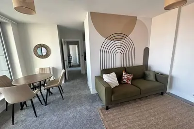 Image de 2 Bed Flat - Sleeps 4 - Balcony - Smoking