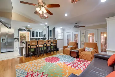 Image de Moncks Corner Home ~ 4 Mi to Lake Moultrie!