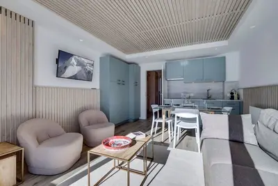 Image de Charmant appartement rénové pour 4 à Tignes avec vue sur le lac