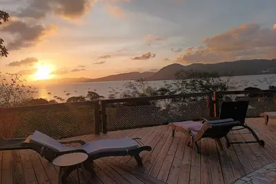 Image de Vue magnifique à 180 degrés sur la baie