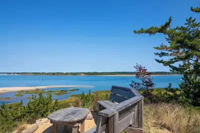 Stunning Views w/ Private Beach on Lt. Island!