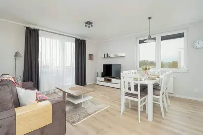 Image de Ziębicka 14d | Apartment for 6 | Balcony | Parking