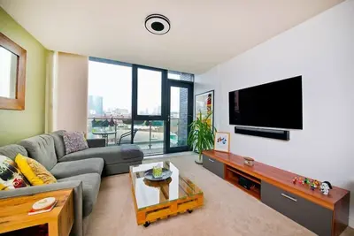 Central Water-Side Flat by City SuperHost