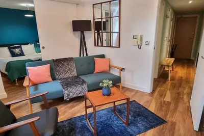 Image de City Centre Apartment by City SuperHost