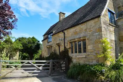 Image de 1 Chestnut Corner -  a beautiful house in Stanton sleeping 4 guests