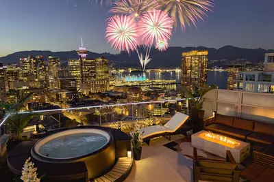 Image de The Skydeck Penthouse - Panoramic Hot Tub Views