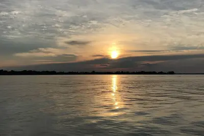 Image de Cabin on Lake Madison! 100 ft of shoreline, walking distance to Hillside Resort!