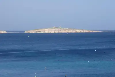 Image de The Sea Across The Road Flat 4