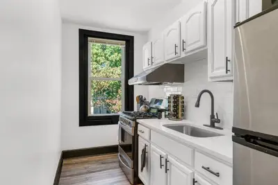 Image de Mid/Long-Term: Spacious 2br, 1ba Home for 6 Guests