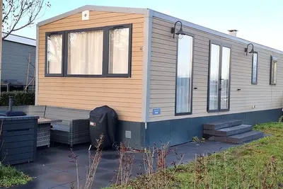 Image de Modernes, Junges Chalet mit Terrasse. Haustierfreundlich!