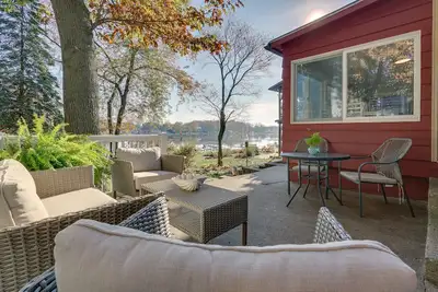 Image de Lakefront Getaway in Leesburg w/ Dock + Kayaks!