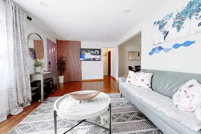 Image de Comfy 3Bedrooms 2Bathrooms Excellent Location Home near to Downtown Pittsburgh