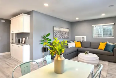 Image de Orangevale Renovated Farmhouse Retreat, Close to Folsom!