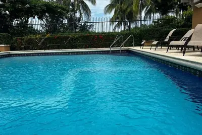 Image de Ocean View house with private pool laundry. close to town, shops, grocery