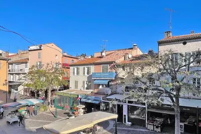 Image de Appartement T3 - 4 personnes - Climatisation - WiFi - Centre ville -  Sainte Maxime