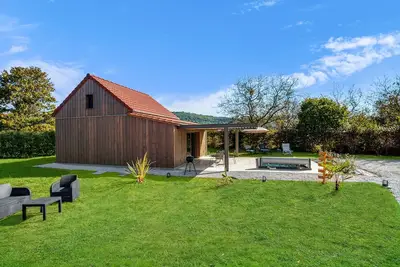 Image de Gîte Individuel avec Piscine/Balnéo privative et jardin 500m2, Dordogne à 200m