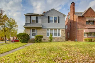 Image de University Heights Home Near Downtown Cleveland!