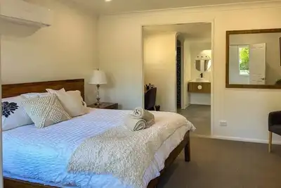 Image de Balmurray house is a stylish farmhouse perfect for large families or groups.