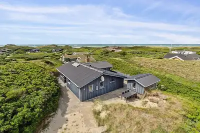 \"Aghe\" - 250m from the sea by Interhome