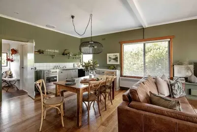 Image de Mr Frederick’s - cosy cottage in a  seaside town on the beautiful east coast.