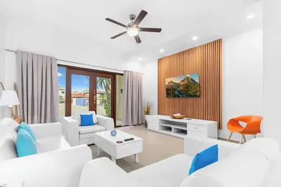 Image de near Eagle Beach * Pool view * Bbq * Smart Tv