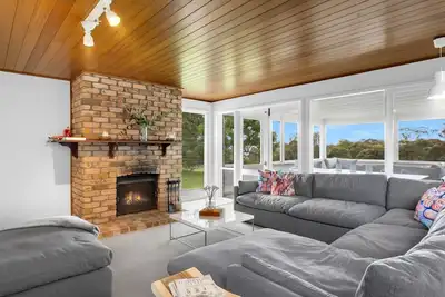 Image de Sunnyside Up - Pay 2 Stay 3!