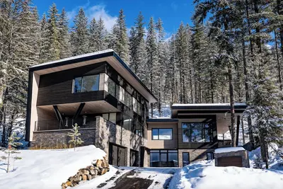 Image de Ski In / Ski Out Lodge on Revelstoke Mountain Resort