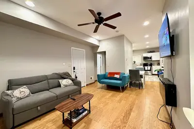 Image de Gîte lumineux à quelques minutes d'Oakland, Pittsburgh, de Ppg et d'Acrisure.