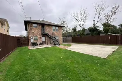 Image de Charming 2br/2ba-Houston’s Vibrant University Area