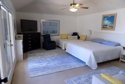 Sunny, spacious and private