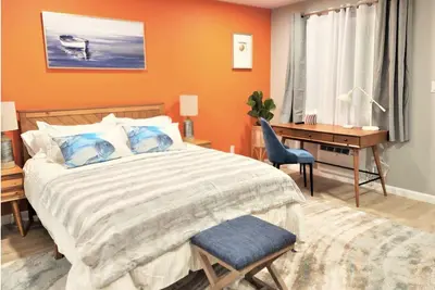 Image de Your Oasis Awaits-On the Lake/Pier/Kitchen Lakeport Room #6