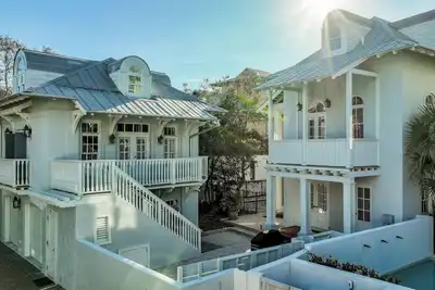 Image de Lagniappe Cottage & Carriage House - Rosemary Beach!