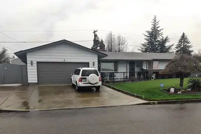 Parkrose Luxury Suite