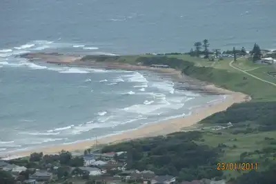 Image de Stone's throw to Sandon Point, mountain & ocean views to Royal National Park