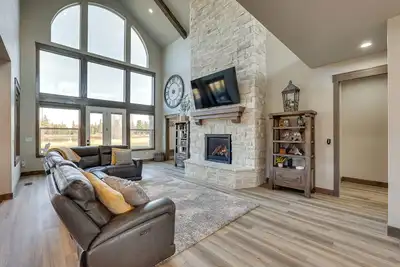 Image de Spacious McCall Home w/ Private Lake Access!