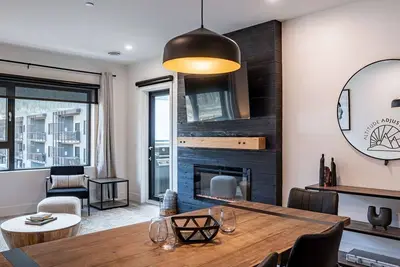 Image de Revelstoke - Altitude Adjustment